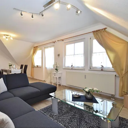 Modern In With Forest Nearby Lejlighed *