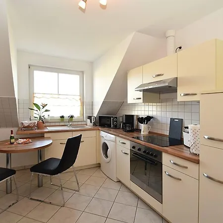 Modern In With Forest Nearby Lejlighed *